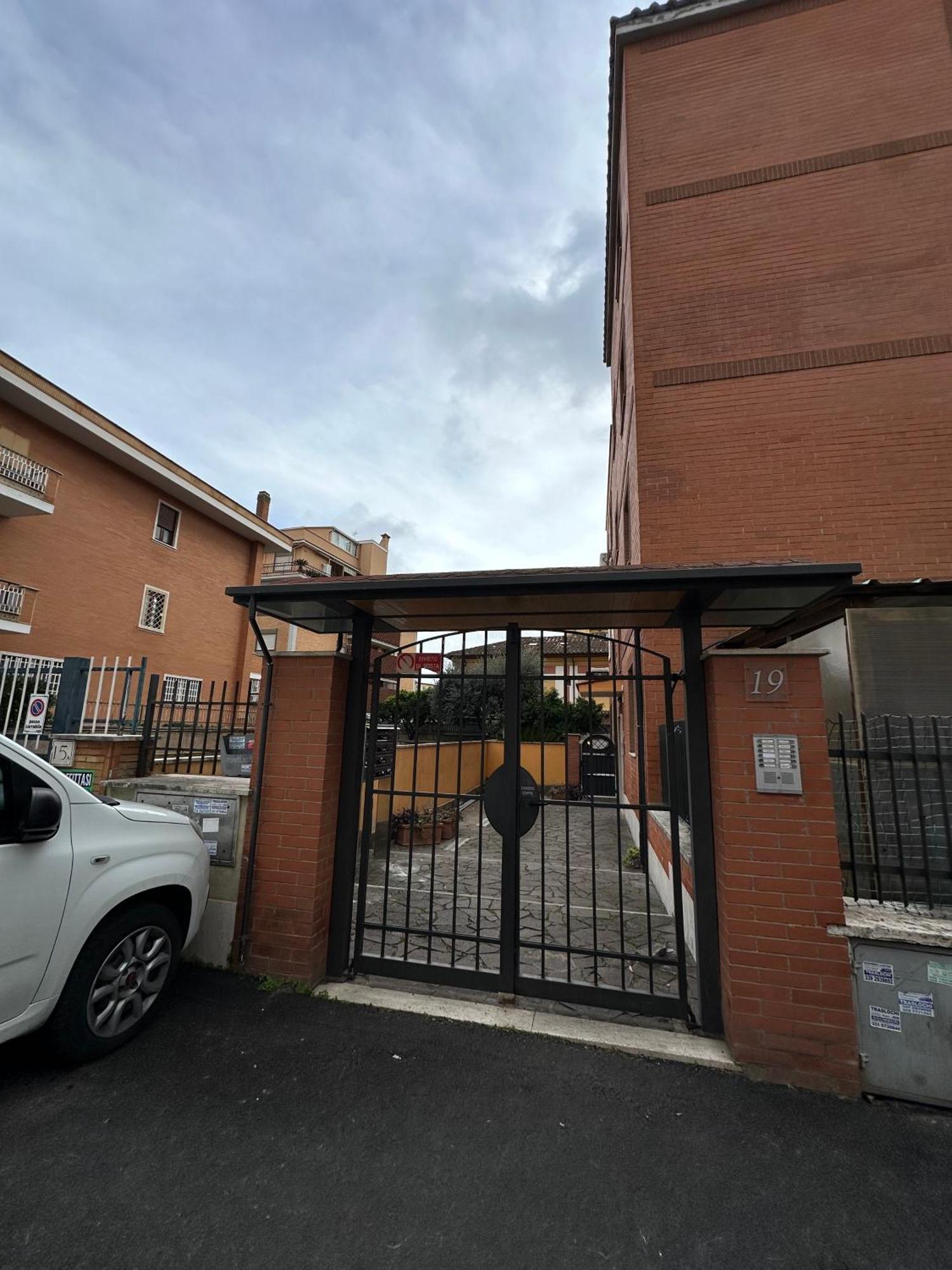 Il Nido Di - Ospedale Gemelli & Garden Rom